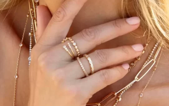 Why Jewelry Makes the Best Gift for Couples